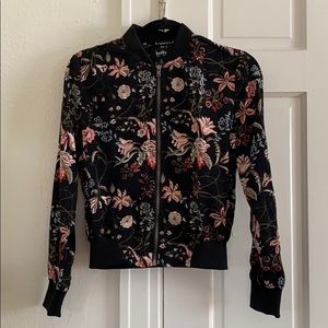 ❗️SALE ❗️ Floral Bomber Jacket